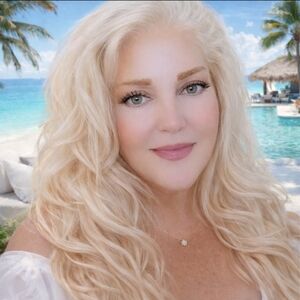 Meet your Posher, Bianca